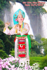 Người góp phần giữ gìn và phát huy nét đẹp của thực hành tín ngưỡng Việt Nam