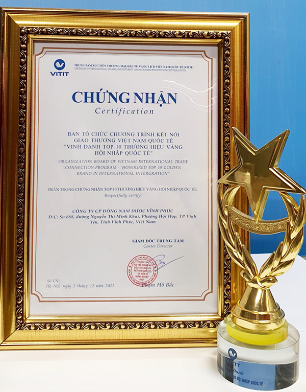 Chứng nhận “Top 10 thương hiệu vàng hội nhập quốc tế” của Công ty CP Đông Nam Dược Vĩnh Phúc 