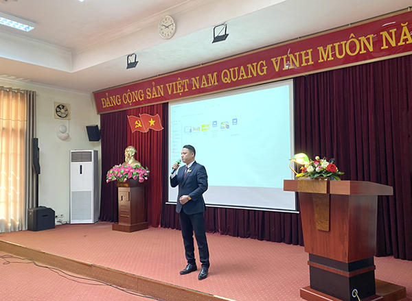 Ông Nguyễn Thành Viên – chủ tịch Tập đoàn ZO Group phát biểu tại hội nghị