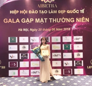 Học viện thẩm mỹ Vy Vy Nguyễn nơi gìn giữ tôn vinh nét đẹp phụ nữ Việt